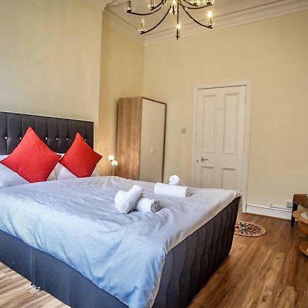 Edinburgh Ground Floor City Centre Flat Close To Princess Street Eksteriør billede