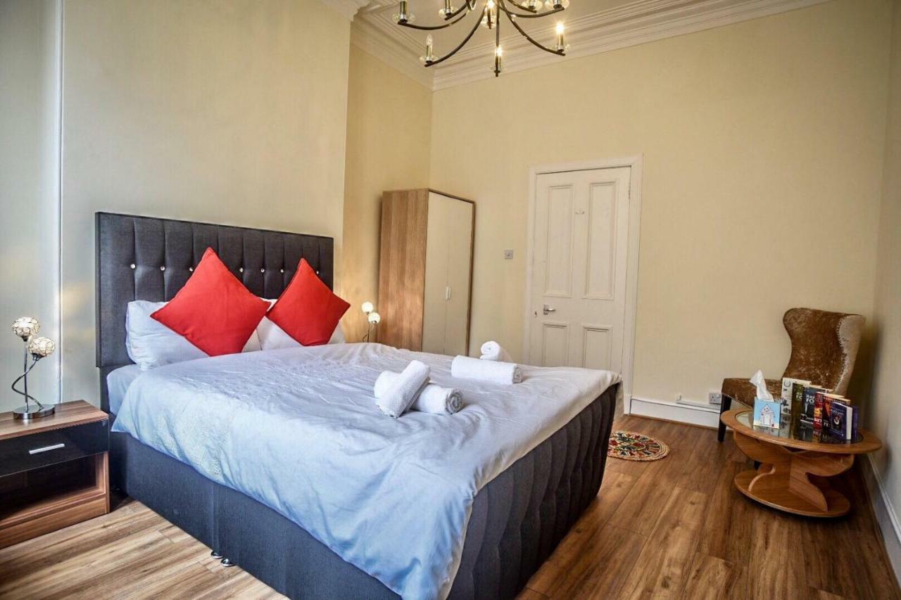 Edinburgh Ground Floor City Centre Flat Close To Princess Street Eksteriør billede