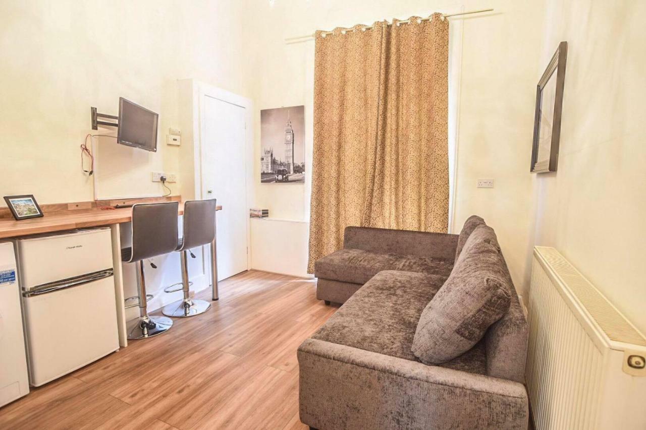 Edinburgh Ground Floor City Centre Flat Close To Princess Street Eksteriør billede