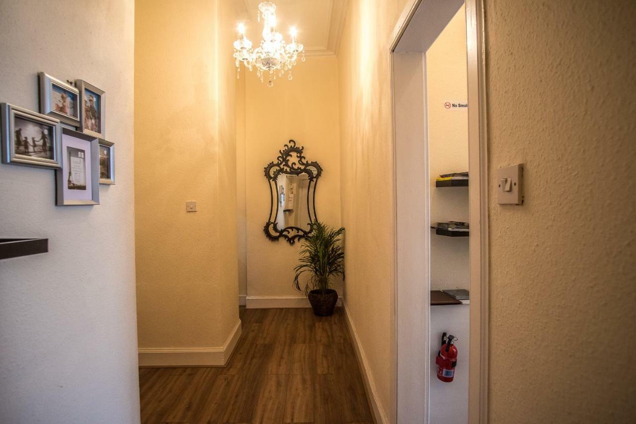 Edinburgh Ground Floor City Centre Flat Close To Princess Street Eksteriør billede
